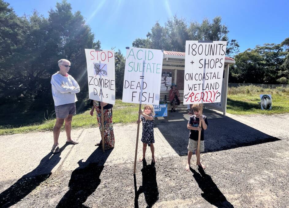 (L-R) Gaye Beathe, Rumi Hogan and Bede Hogan continue to protest the Zombie development at Phillip Drive, South West Rocks. Picture supplied by Cherry Muddle