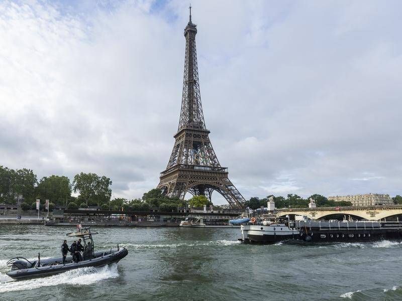 Paris city officials say the River Seine is clean enough to stage Olympic swimming events. (EPA PHOTO)